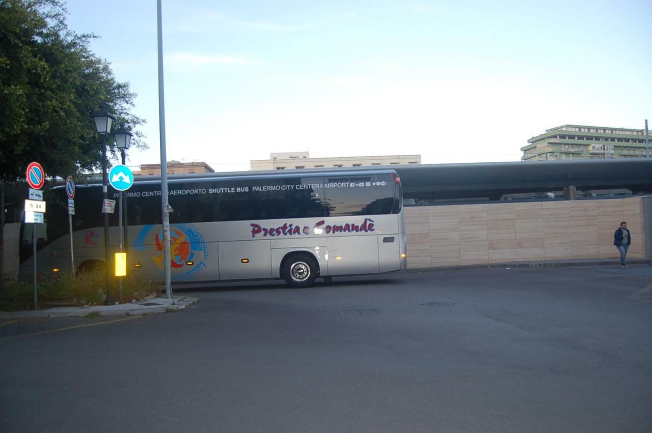 Terminal Bus Cairoli Bed and Breakfast Palermo Exterior foto